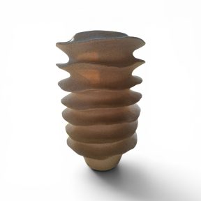 Vaas Japandi stijl 61 cm hoog zand/ beige kleur
